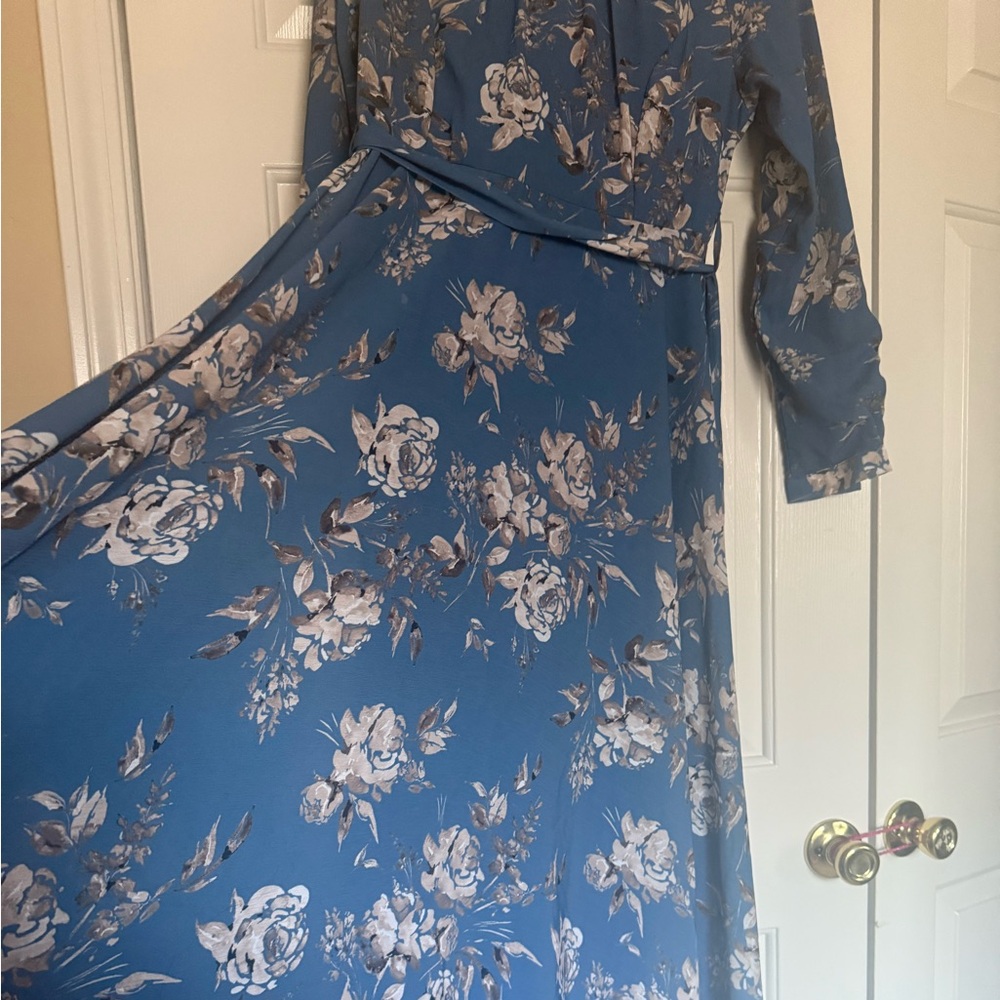 Butik Sare Blue Floral maxi dress - Picture 2 of 9